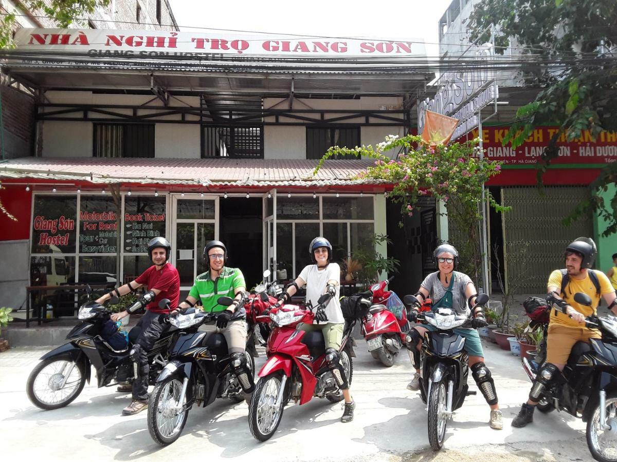 G S Hostel Ha Giang Bagian luar foto